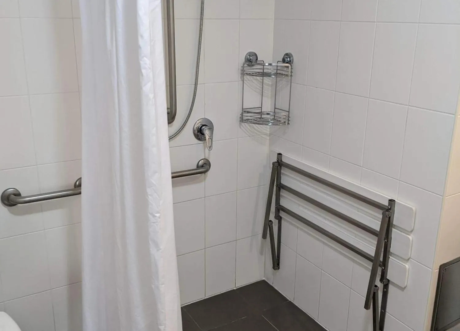 Quest Ipswich Aparthotel 4*,
