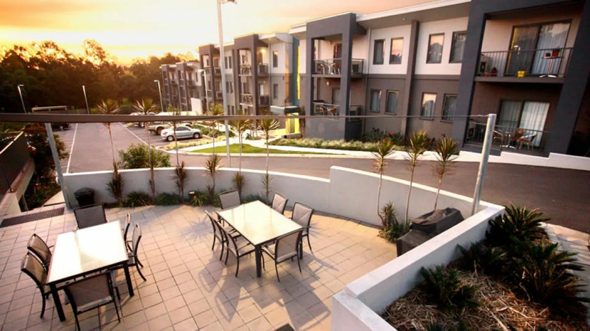 Quest Ipswich Aparthotel 4*,